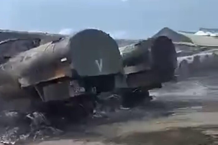 ЗСУ вдарили ракетами по бензовозах окупантів на Луганщині (відео)