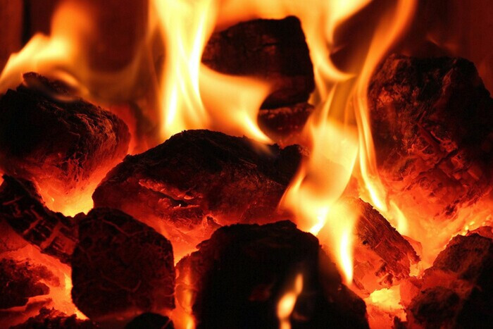 Из-за аномальной жары ТЭС сожгли больше угля из своих складских запасов