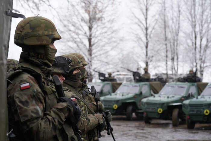 Польща зробила гучну заяву щодо посилення армії