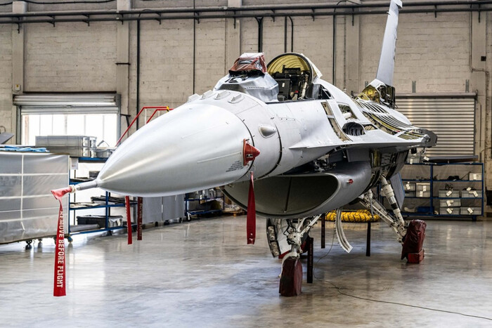 Бельгийский генерал сравнил F-16 для Украины с просроченным лекарством