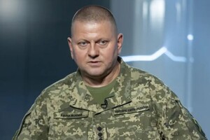 Ходять по лезу та не розкивають облич: Залужний привітав побратимів-розвідників (відео)