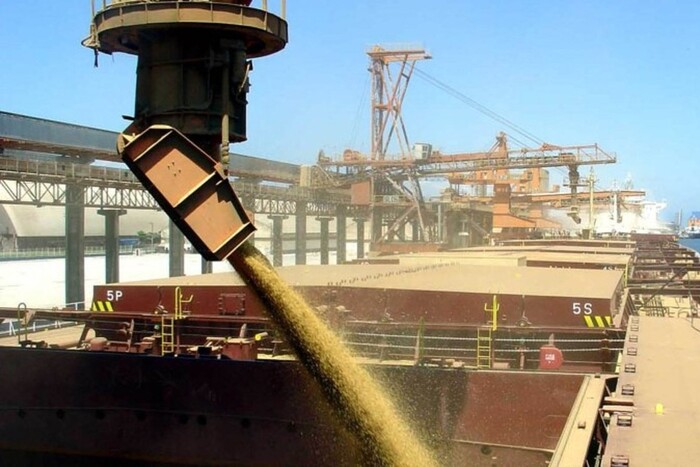 Україна розпочала експортувати зерно через порти Хорватії