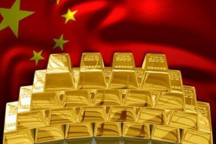 Китай ажіотажними темпами скуповує золото