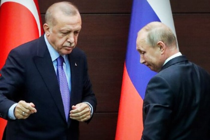 Ердоган продовжує тиснути на Путіна, але уже по телефону