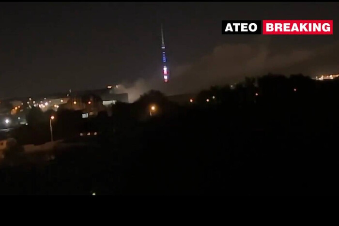 У Москві пролунали вибухи: сталася пожежа біля телевежі 