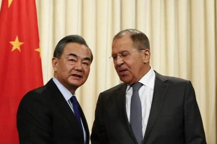 Глава МЗС Китаю їде до Москви на переговори щодо України