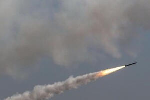 На світанку над Дніпропетровщиною збито дві ракети