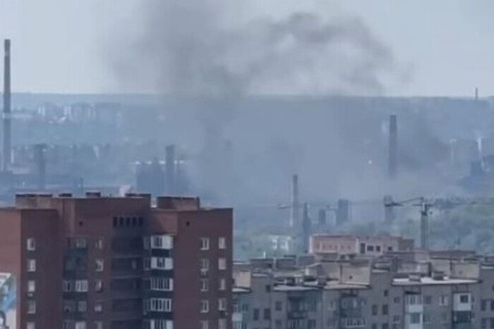 В оккупированном Донецке прогремели взрывы (видео)