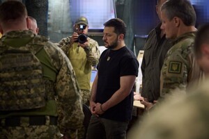 Зеленський відвідав українських воїнів у лікарні Нью-Йорка