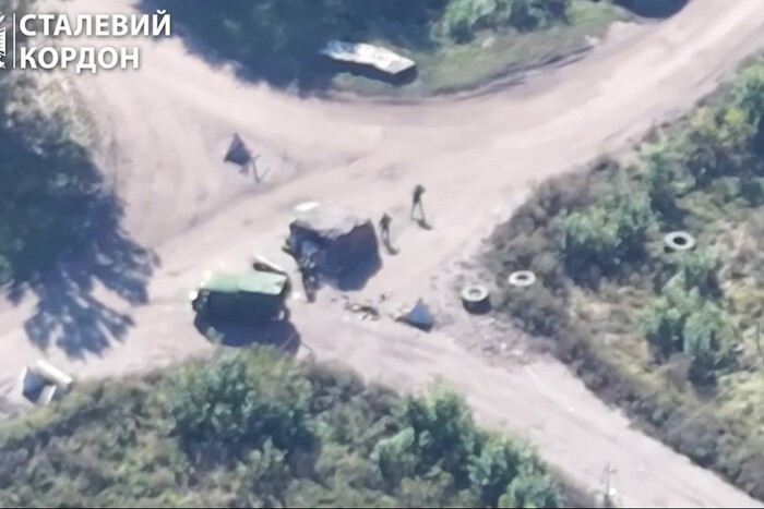 Українські воїни атакували дронами-камікадзе блокпост окупантів (відео)