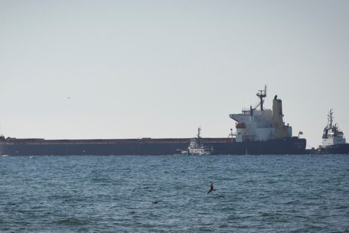 У Чорному морі поблизу Румунії судно підірвалося на міні