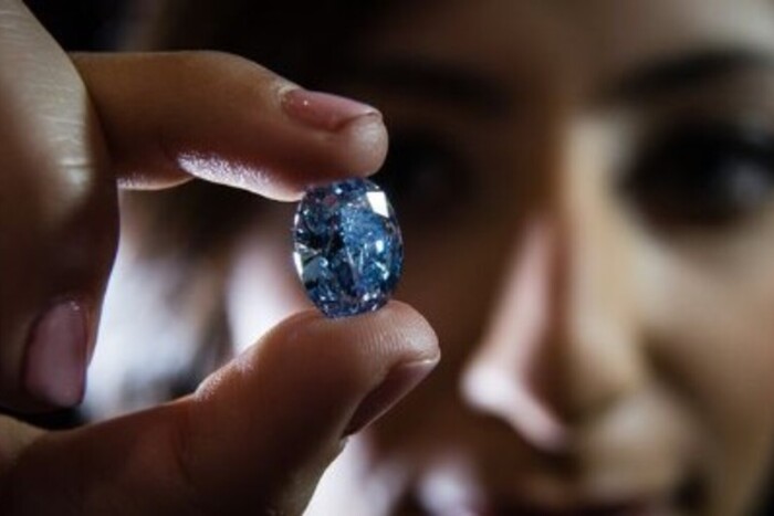 Росія позбулась свого головного покупця алмазів