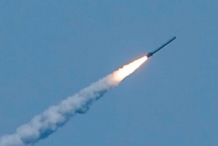 Дрогобич зазнав трьох ракетних ударів: влада повідомила про наслідки