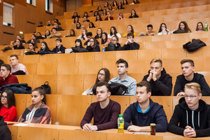 Міносвіти пропонує закрити частину коледжів та університетів в Україні 