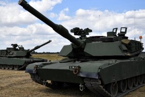 Французькі військові розповіли про слабкі місця танків Abrams, що прибули до України