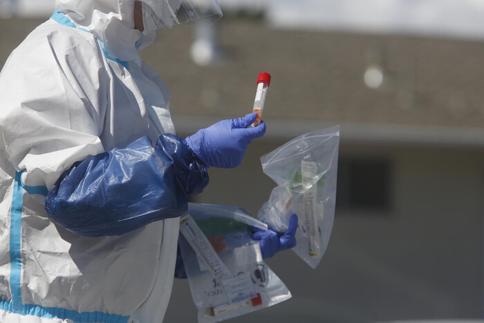 Минздрав рассказал, угрожает ли Украине новый штамм коронавируса