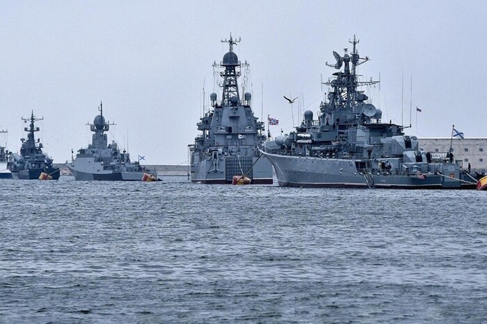 Росія забрала декілька кораблів з окупованого Криму – ISW