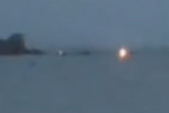У Севастополі гучно: окупанти заявляють про атаку морських дронів
