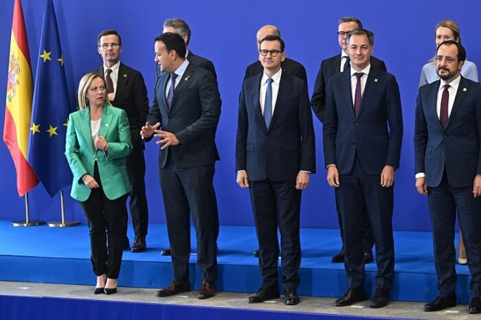 Лідери ЄС підтвердили зобов'язання підтримувати Україну скільки буде потрібно