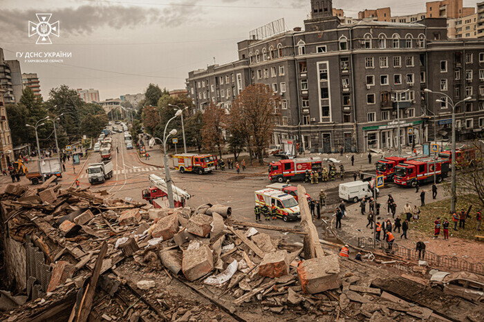 Во время последнего ракетного удара по Харькову повреждено 88 зданий (фото)