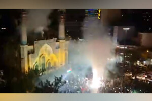 Іран з феєрверками святкує напад на Ізраїль