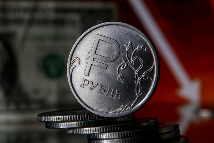 Російський рубль побив черговий антирекорд