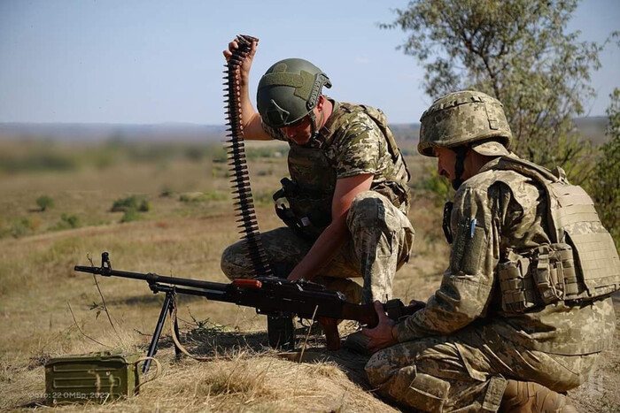 Враг продолжает штурмовать на Донбассе, ВСУ отбили 72 атаки: сводка Генштаба