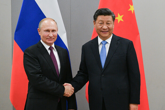 Визит Путина в Китай несет риски для Украины – разведка