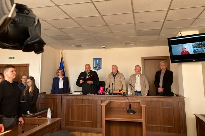 Розстріли на Майдані: суд оголосив вирок беркутівцям