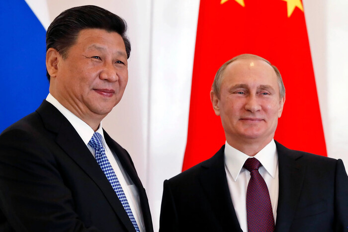 США раскритиковали Китай за предоставление Путину платформы для продвижения войны