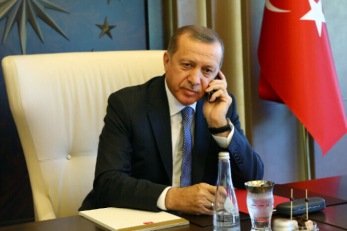 Эрдоган провел телефонный разговор с лидером ХАМАС