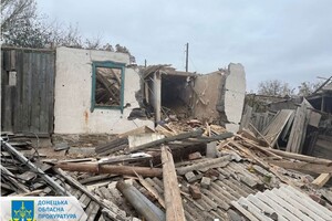 Окупанти гатили по селах на Донеччині: є загиблі та поранені (фото)