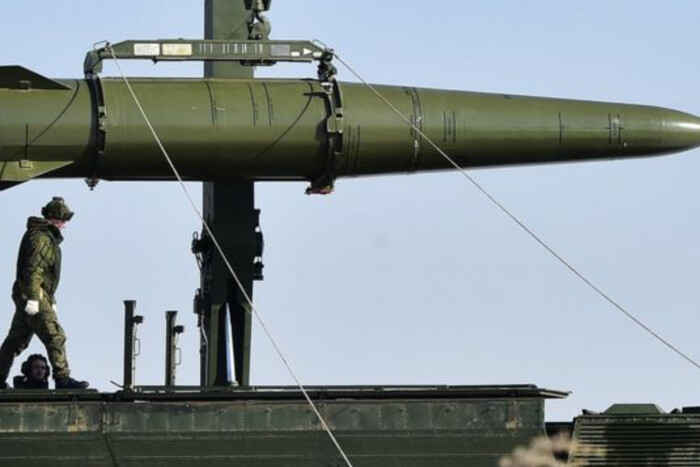 Виробники ракет в РФ уникли санкцій та продовжують отримувати компоненти з ЄС – ЗМІ