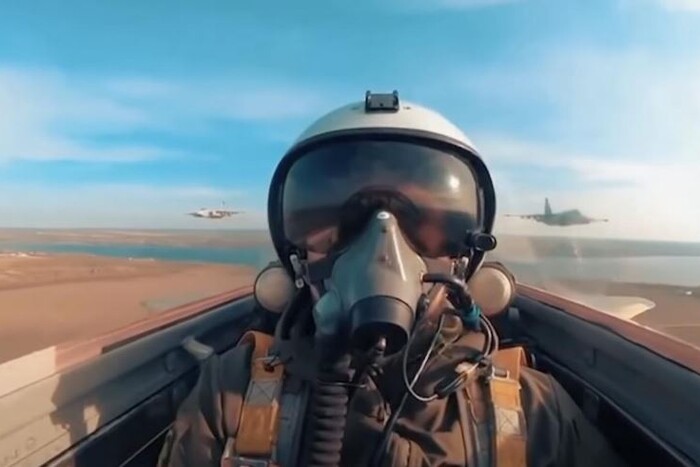 Українські пілоти почали підготовку на F-16: Повітряні сили відреагували