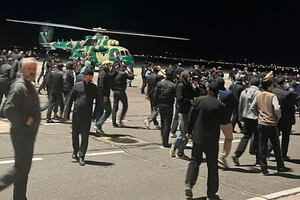 «Винні бандерівці». Глава Дагестана вигадав, хто організував протести в аеропорту Махачкали
