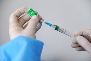Епідемія гепатиту А на Вінниччині. Лікар пояснив, чи треба українцям терміново робити щеплення
