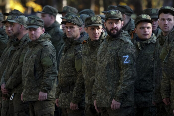 Российские командиры продают солдат в ЧВК: названа цена
