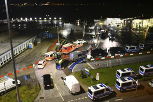 У Німеччині закрито аеропорт через озброєного чоловіка