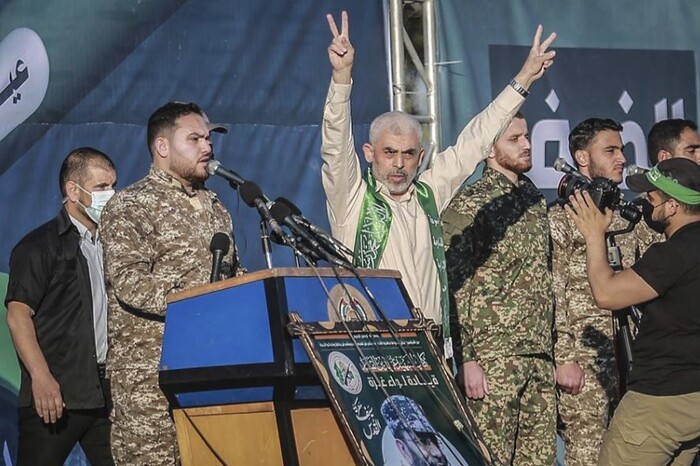 Лідер бойовиків ХАМАСу Яхья Сінвар оточений в бункері
