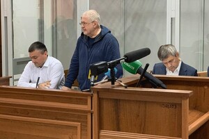 27 жовтня Шевченківський районний суд продовжив запобіжний захід бізнесмену Ігорю Коломойському