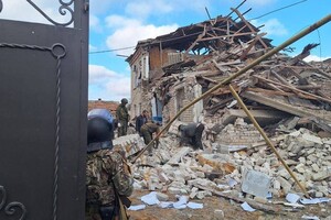 Приліт по базі ворога в Скадовську: з’явилися фото
