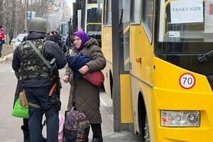 Выезжать из районов, где ведутся бои, отказываются преимущественно люди постарше