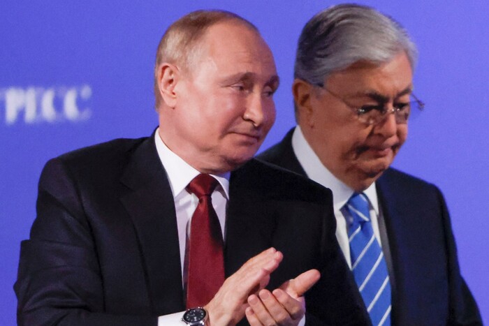 До Казахстану їздив двійник Путіна: що видало диктатора