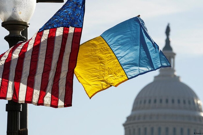 Киев стал заложником внутриполитической борьбы в США