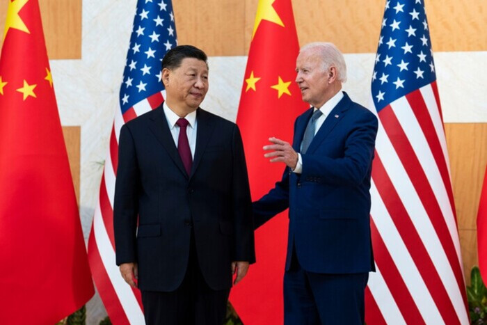 Белый дом назвал главную цель встречи Байдена с Си Цзиньпином