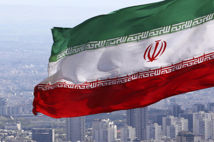 Іран має достатньо урану для створення трьох атомних бомб