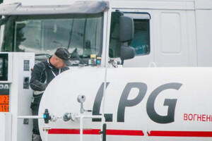 Голова комітету Ради заявив, що для нього питання підняття акцизу на автогаз вирішене 