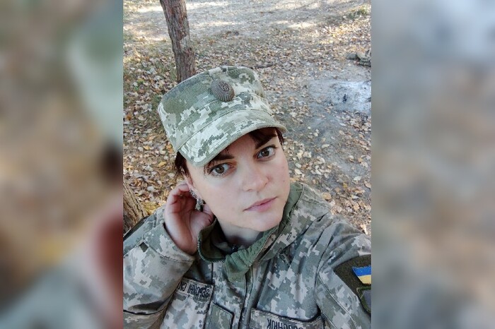 Вагітною рятувала військових на фронті. Згадаймо Олену Созонюк, яка служила у війську з 2015-го