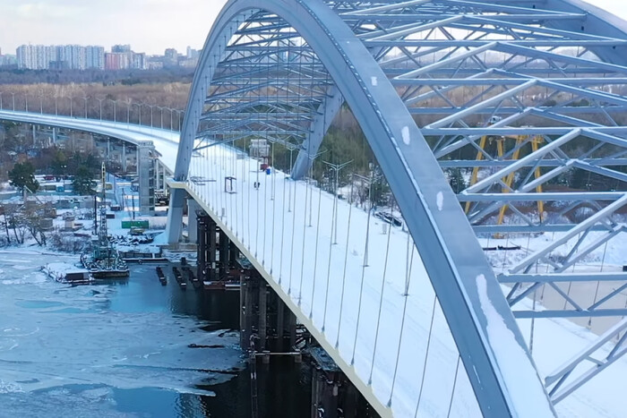 Відкриття Подільсько-Воскресенського мосту в Києві: названо дату завершення робіт