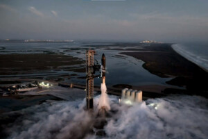 SpaceX провалила другий запуск космічного корабля Starship (відео)